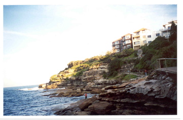 Path along the coastline (near Bondi Beach)