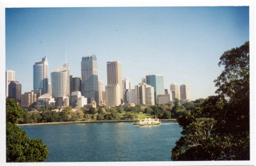 Sydney viewed from the Botanic Garden